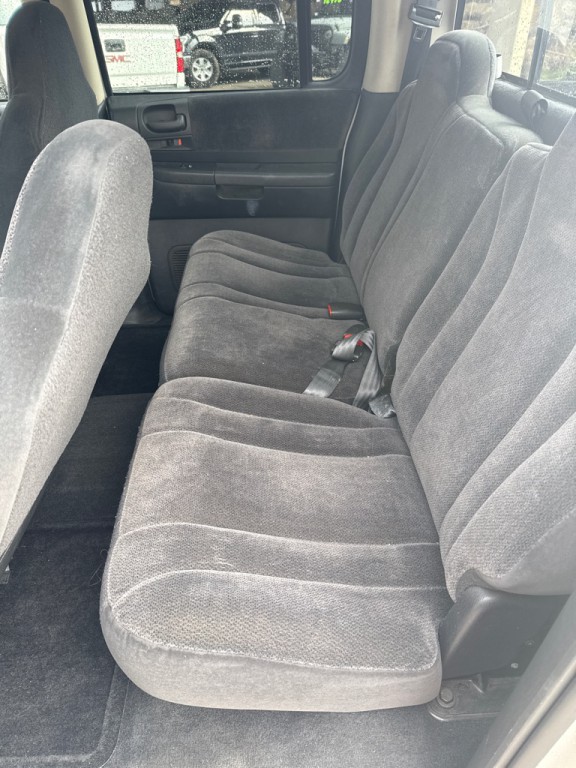 2002 Dodge Dakota Image 12