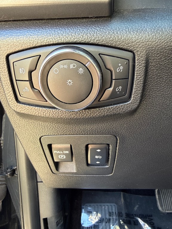 2017 Ford F-150 Image 21