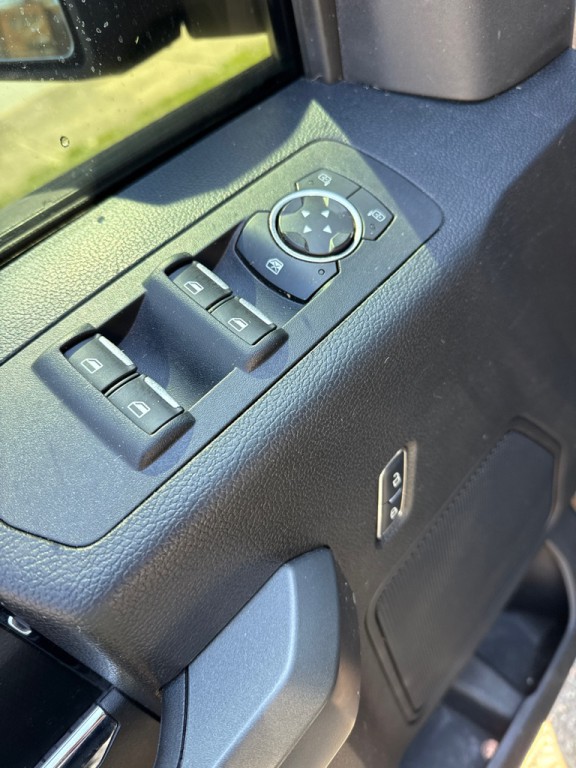 2017 Ford F-150 Image 25