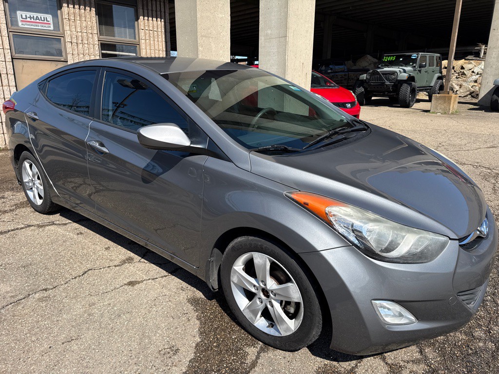2013 Hyundai Elantra Image 4