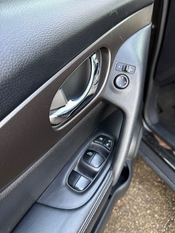 2014 Nissan Rogue Image 6