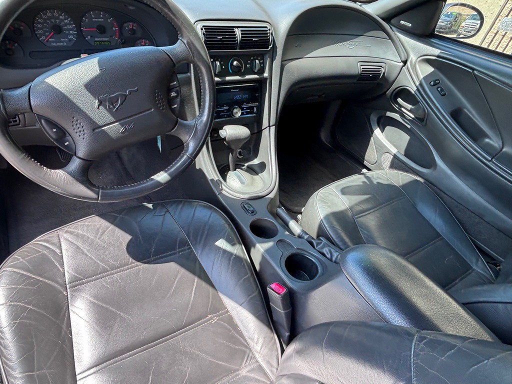 2001 Ford Mustang Image 6