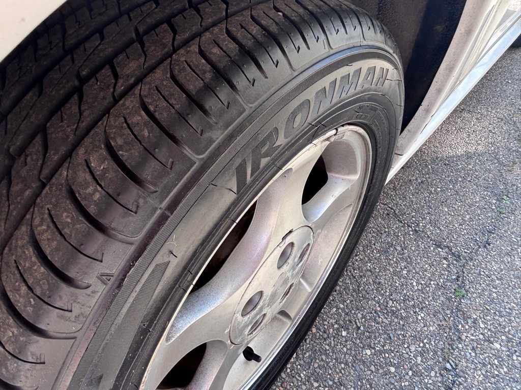 2001 Ford Mustang Image 9