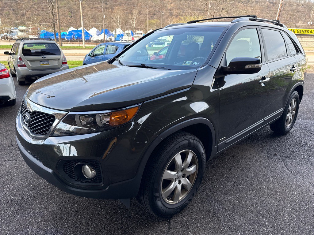 2012 Kia Sorento Image 1