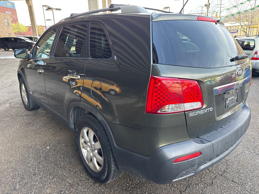 2012 Kia Sorento Image 2