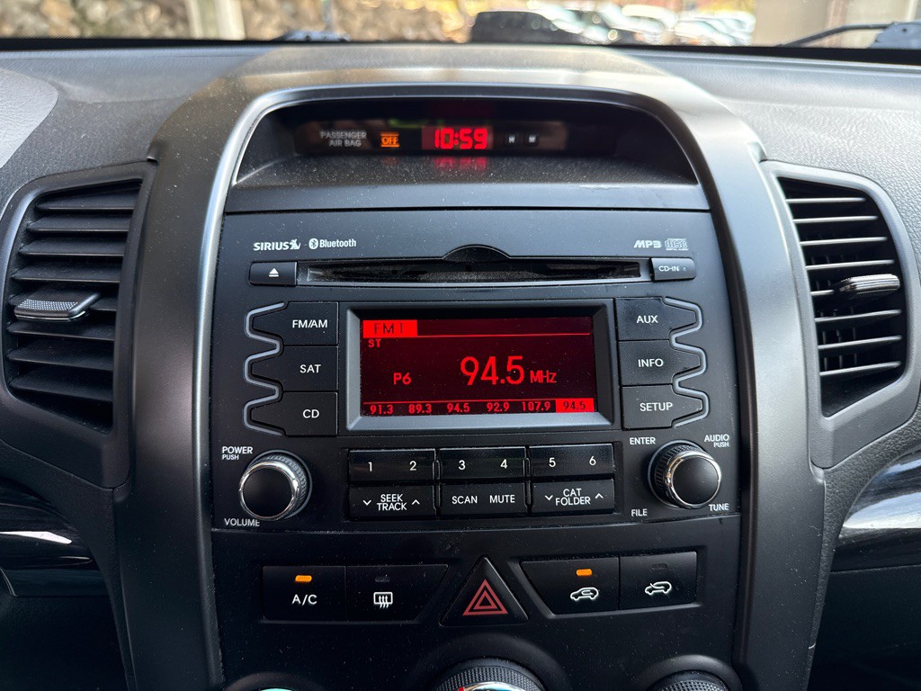 2012 Kia Sorento Image 10