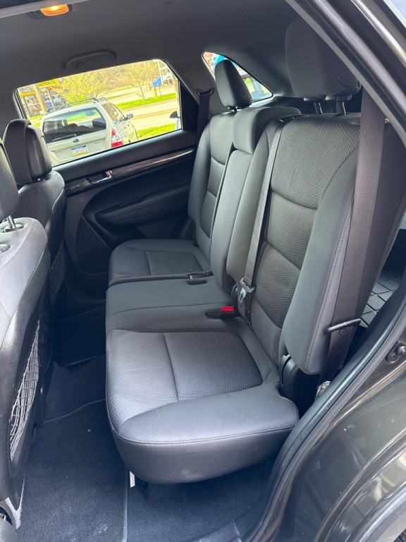 2012 Kia Sorento Image 16