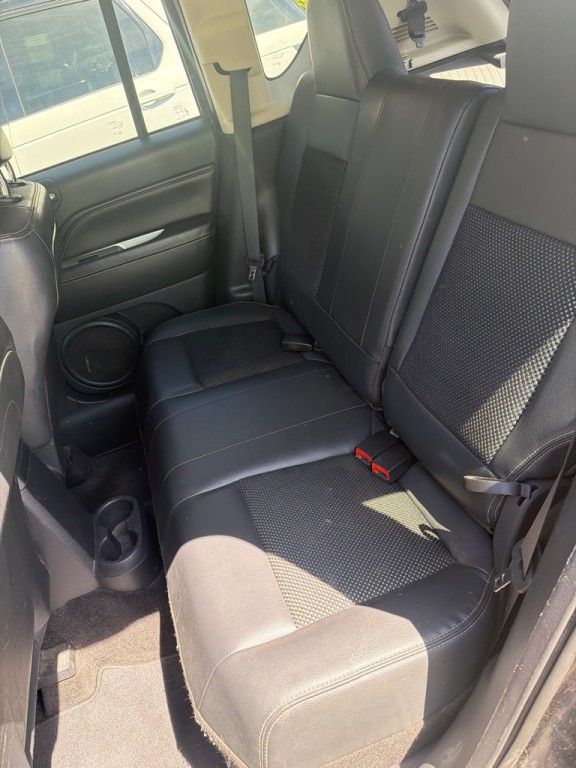 2015 Jeep Compass Image 15