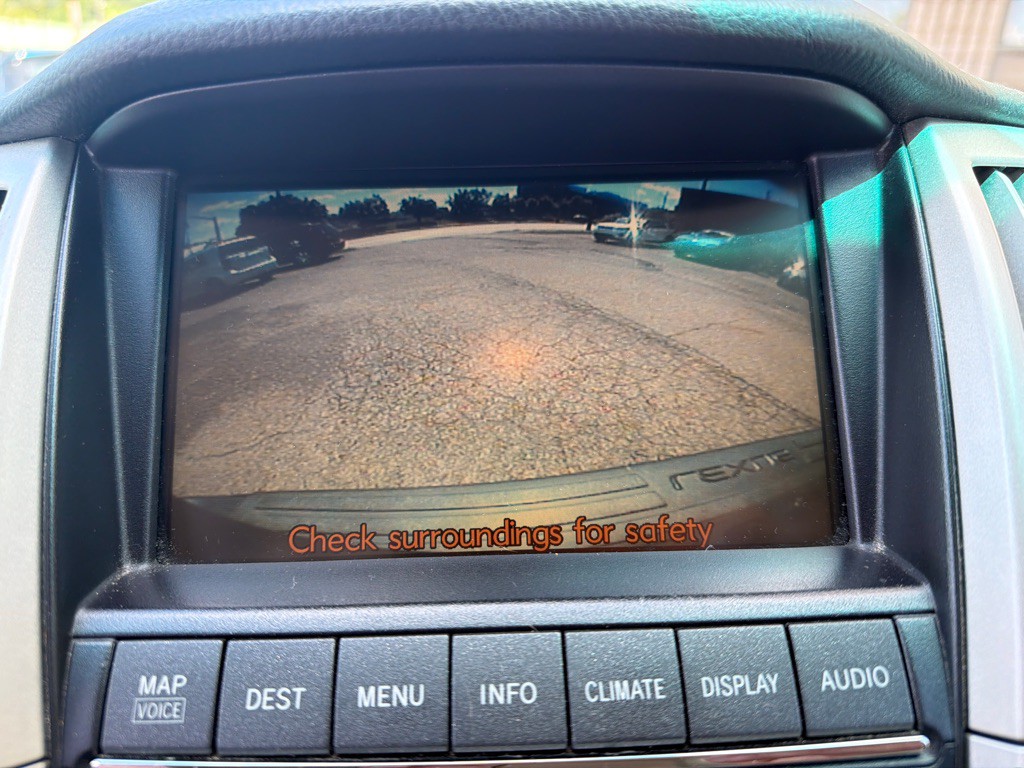 2007 Lexus RX Image 8