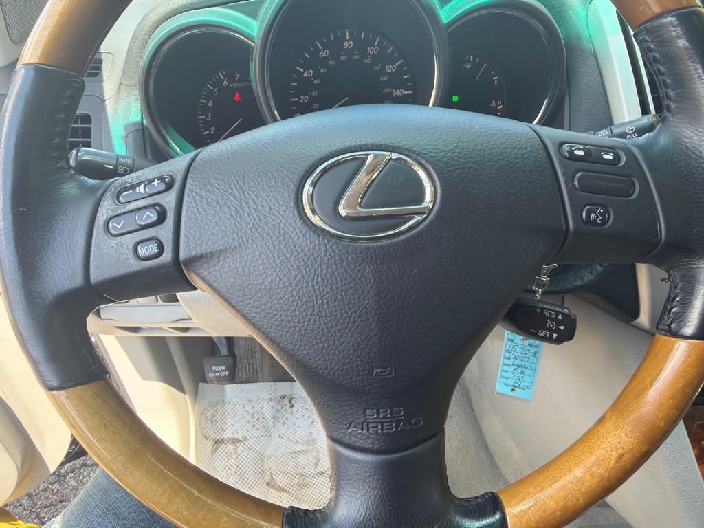2007 Lexus RX Image 10