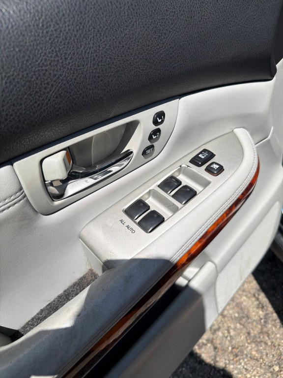 2007 Lexus RX Image 15
