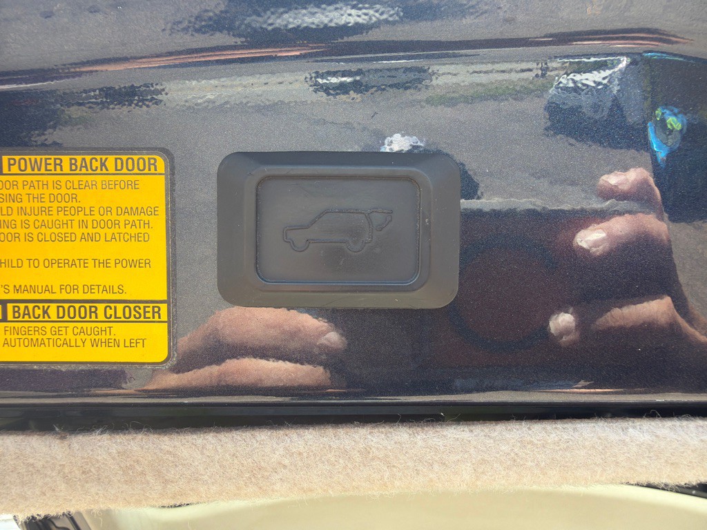 2007 Lexus RX Image 19