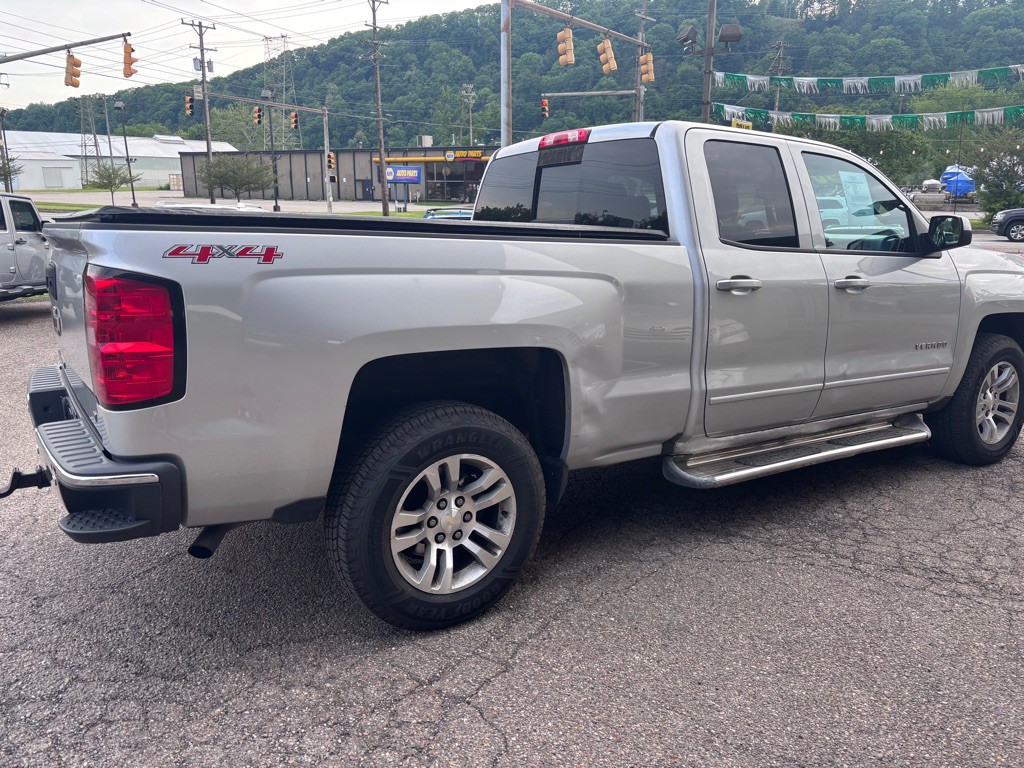 2017 Chevrolet Silverado 1500 Image 4