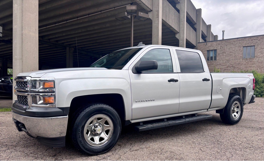 2015 Chevrolet Silverado 1500 Image 1