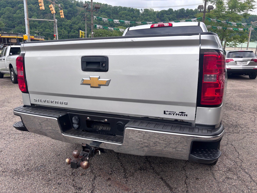 2015 Chevrolet Silverado 1500 Image 2