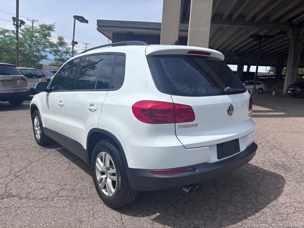 2015 Volkswagen Tiguan Image 3