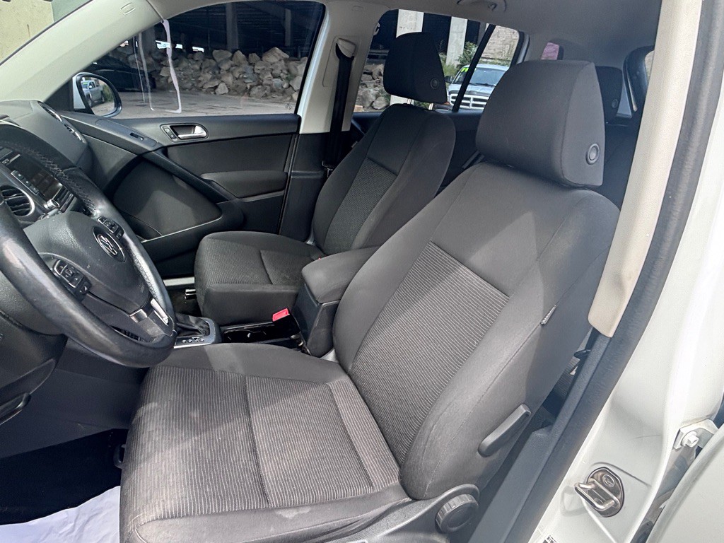 2015 Volkswagen Tiguan Image 6