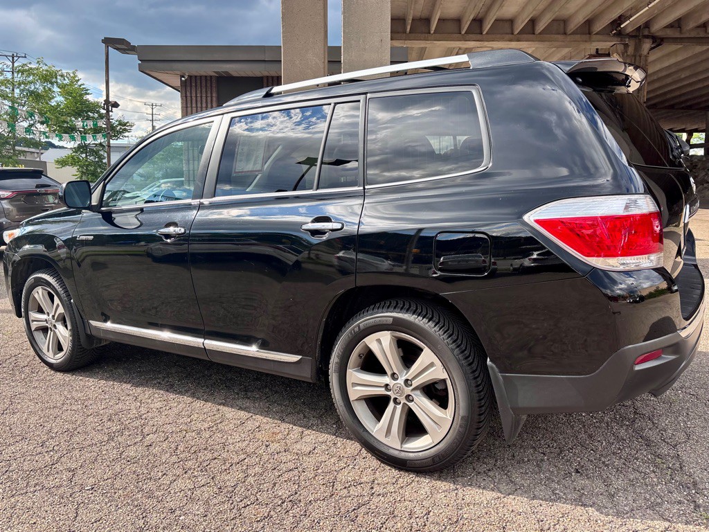 2013 Toyota Highlander Image 7