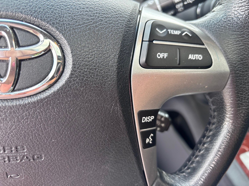 2013 Toyota Highlander Image 14