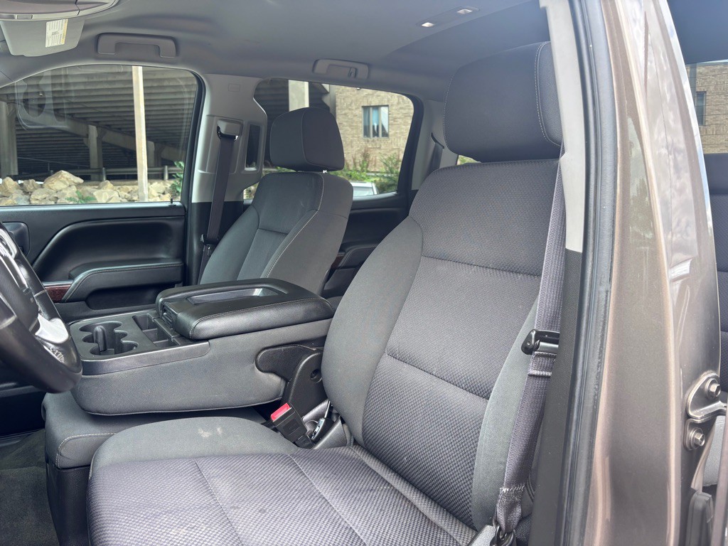 2015 GMC Sierra Image 4