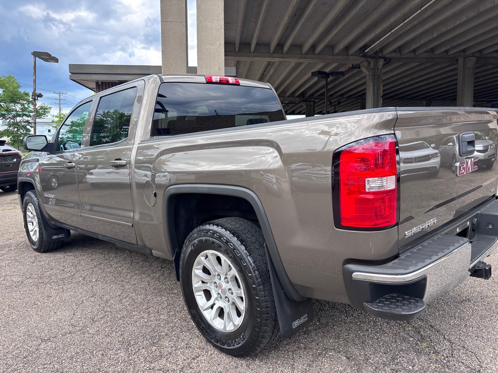 2015 GMC Sierra Image 24