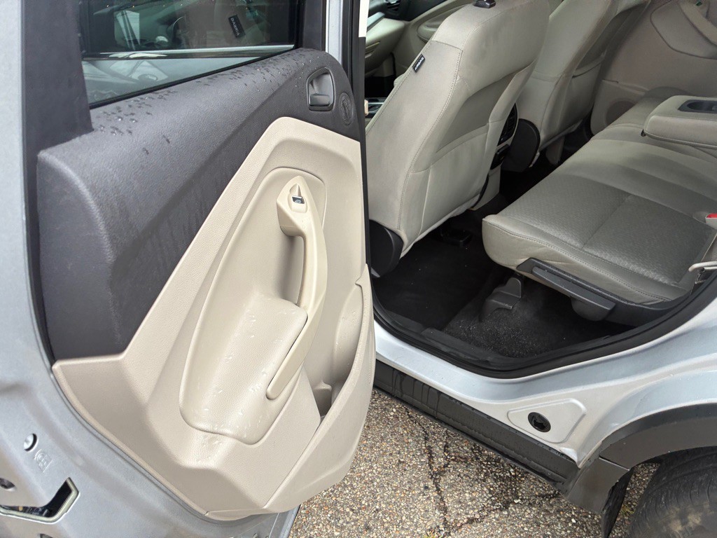 2017 Ford Escape Image 8