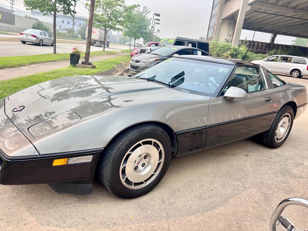 1986 Chevrolet Corvette Image 1