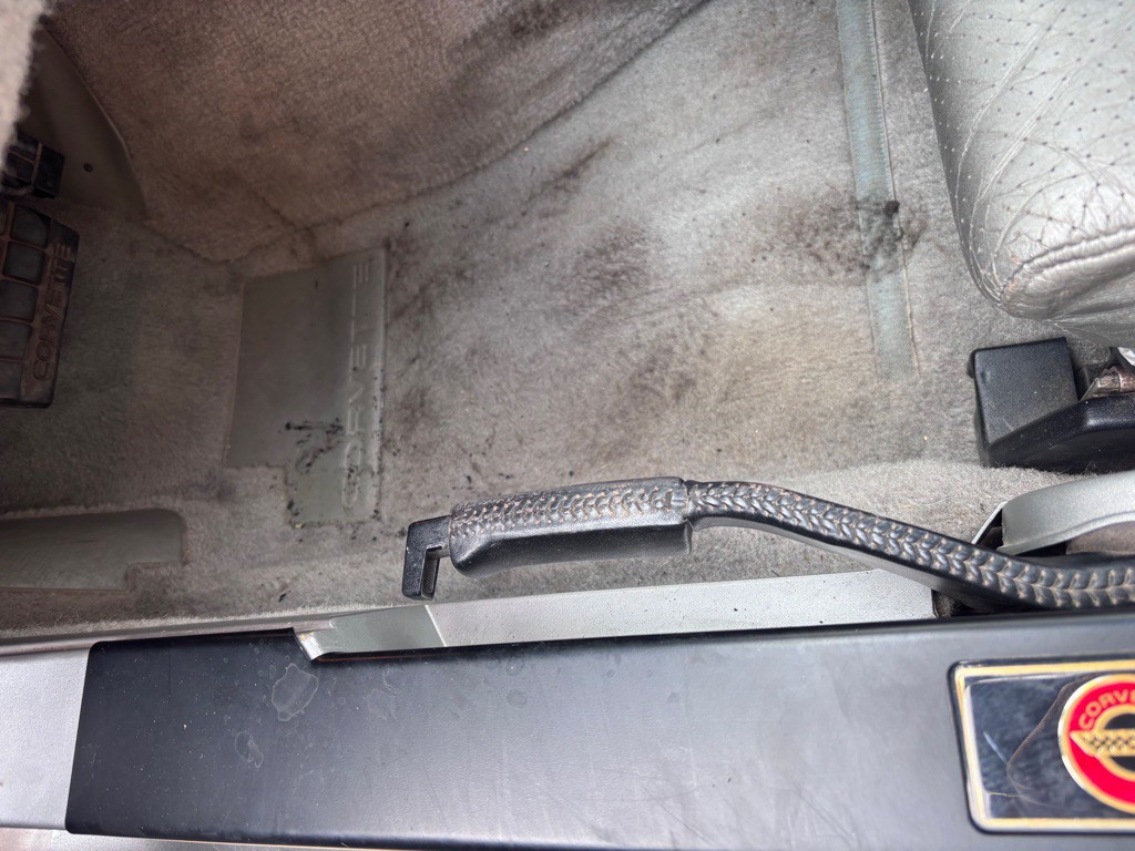 1986 Chevrolet Corvette Image 17