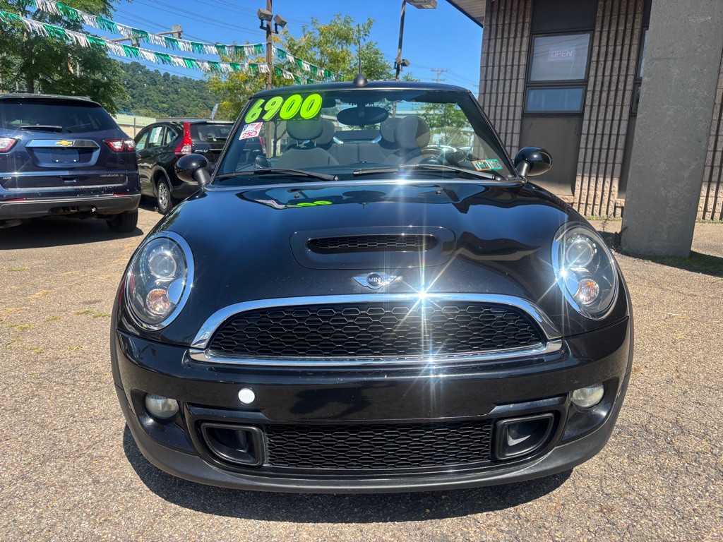 2014 MINI Cooper Image 2