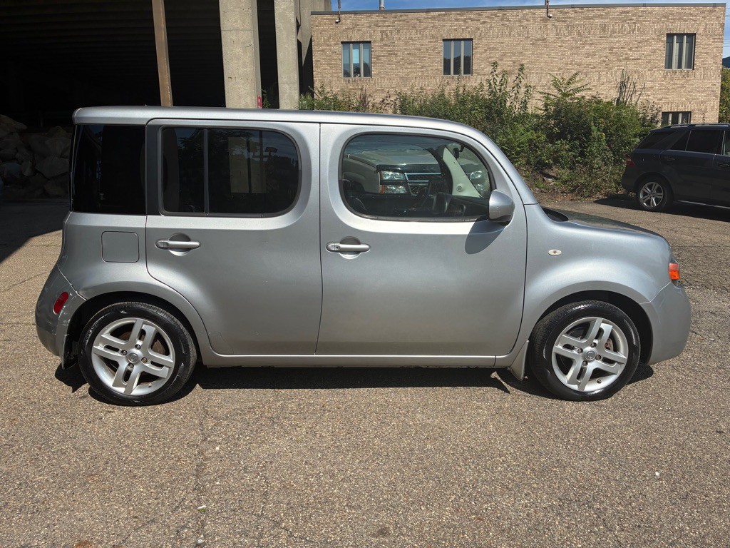 2010 Nissan Cube Image 5