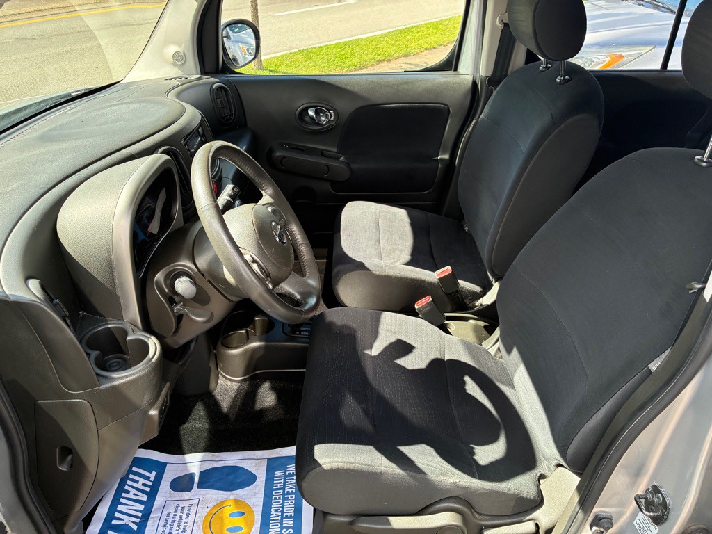 2010 Nissan Cube Image 8