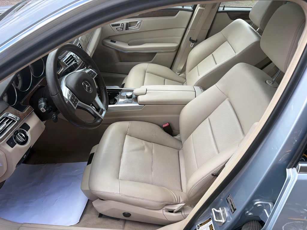 2014 Mercedes-Benz E-Class Image 23