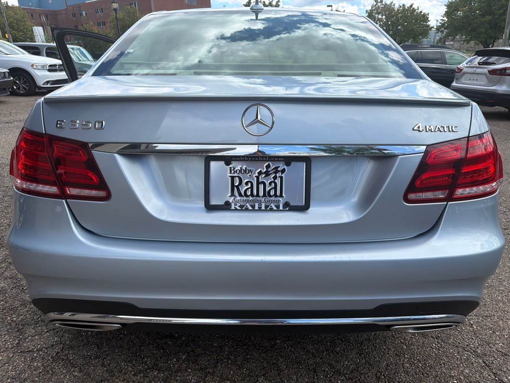 2014 Mercedes-Benz E-Class Image 25