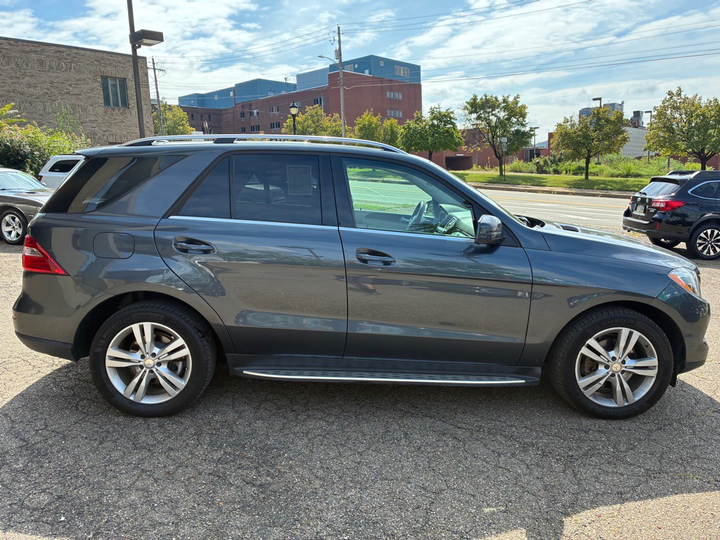 2015 Mercedes-Benz M-Class Image 4