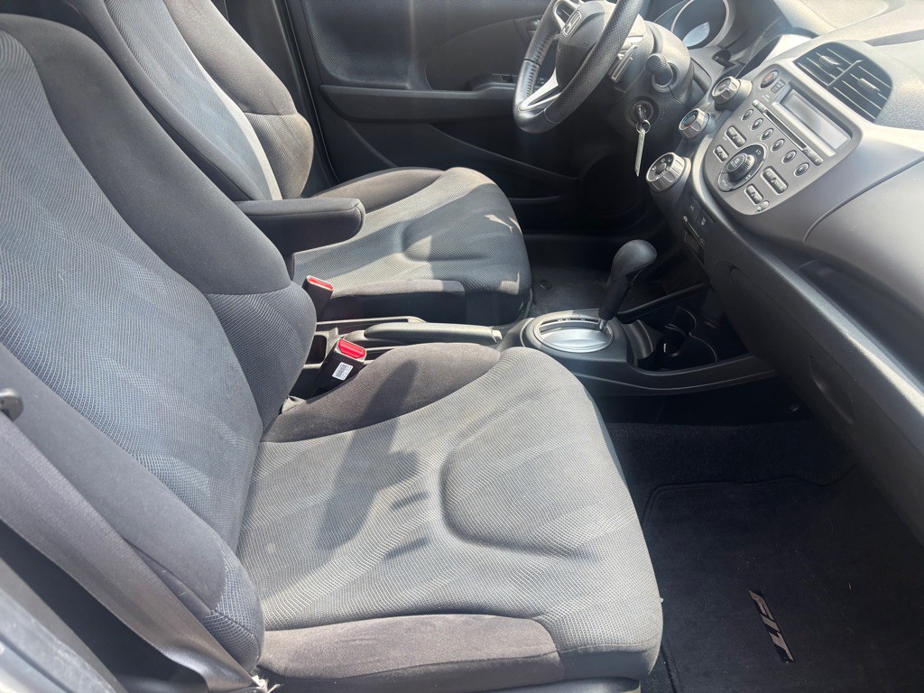 2011 Honda Fit Image 10