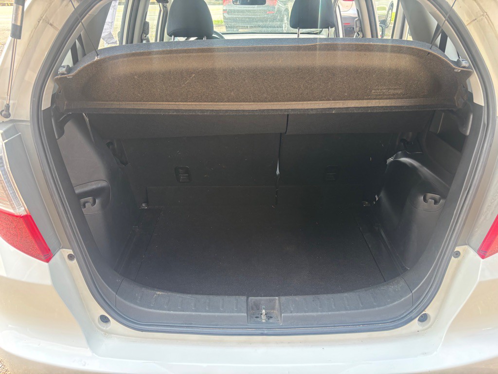 2011 Honda Fit Image 13