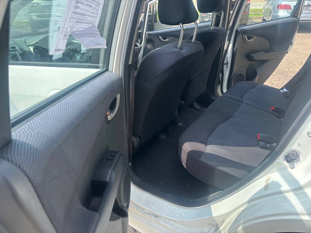 2011 Honda Fit Image 14