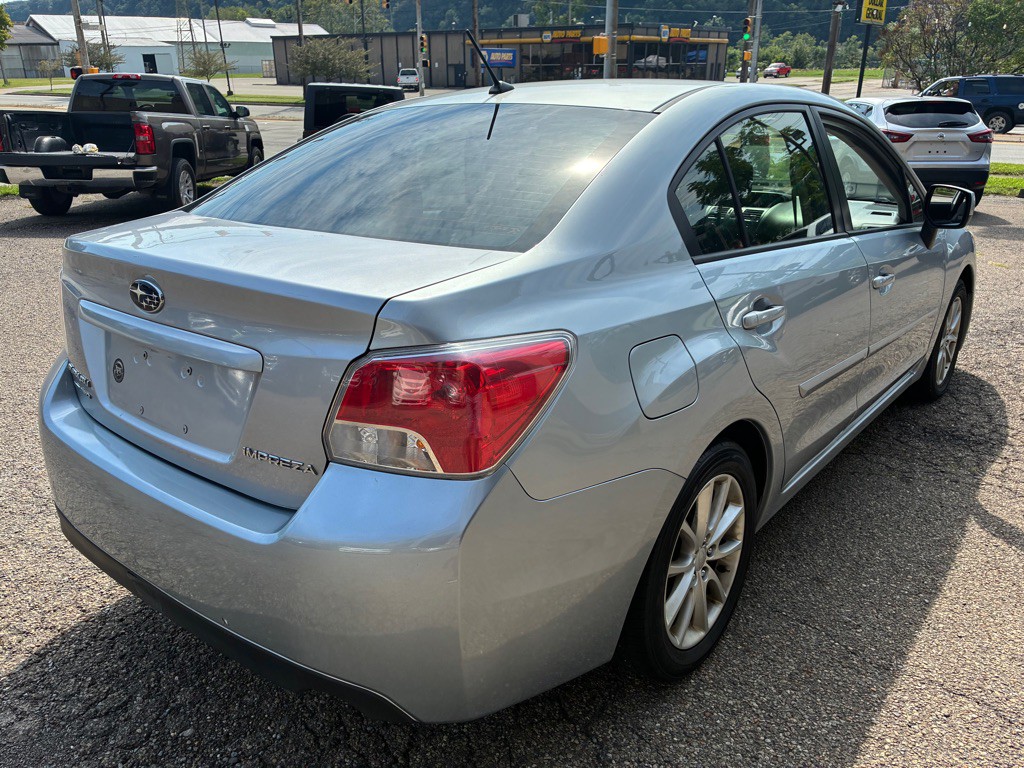 2013 Subaru Impreza Image 5