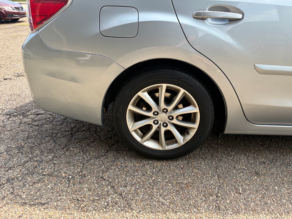 2013 Subaru Impreza Image 19