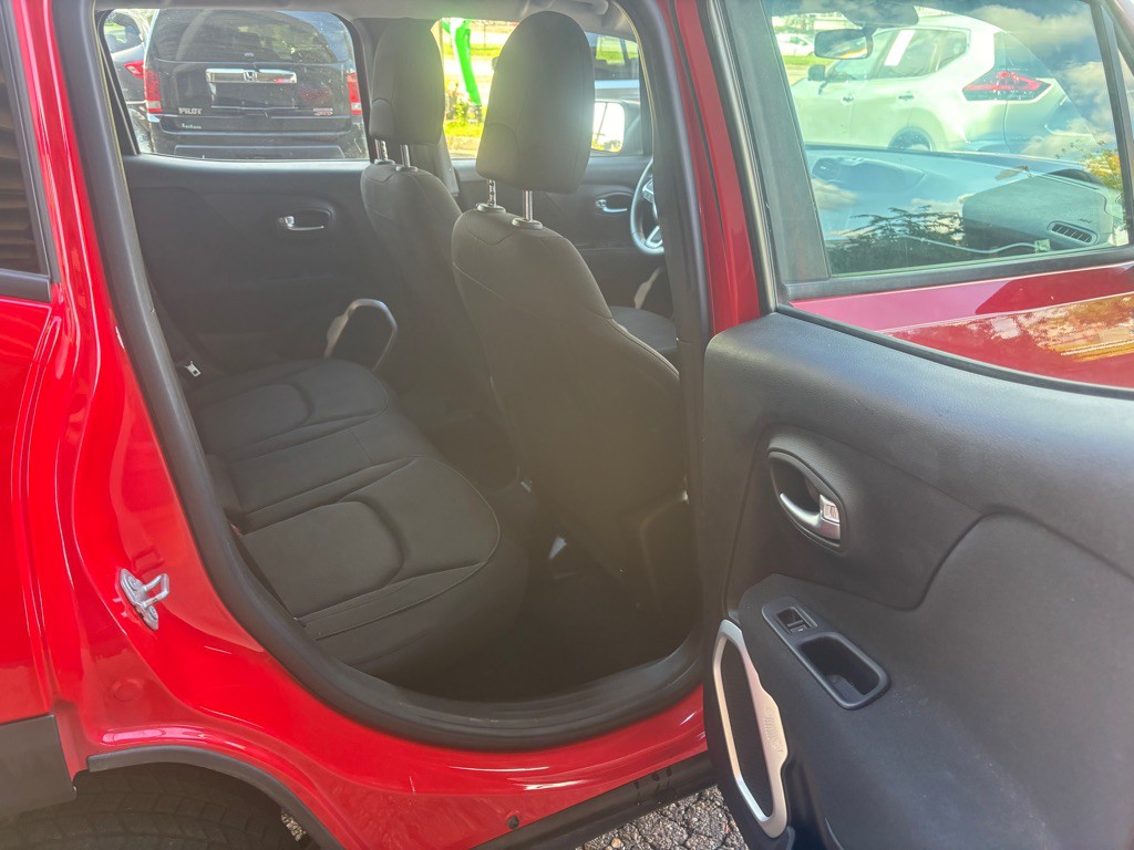 2018 Jeep Renegade Image 12