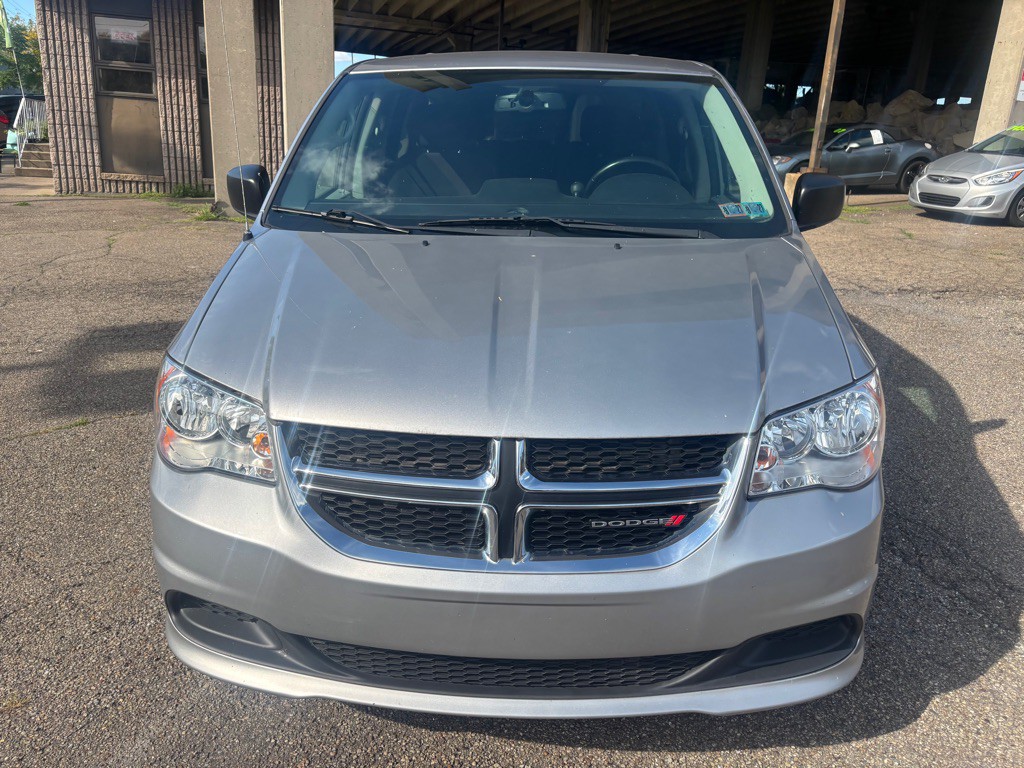 2017 Dodge Grand Caravan Image 3