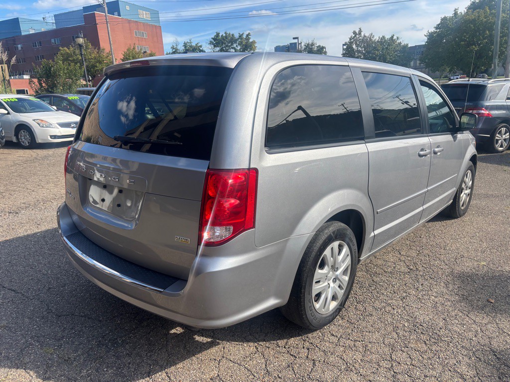 2017 Dodge Grand Caravan Image 6