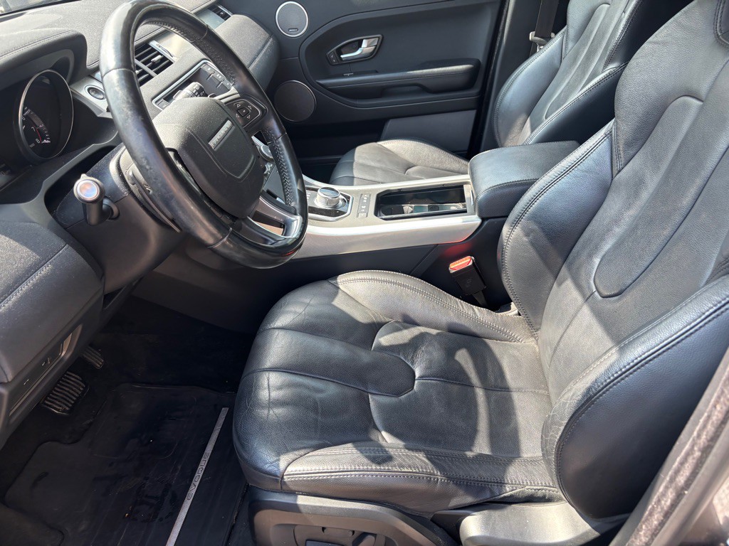 2015 Land Rover Range Rover Evoque Image 11
