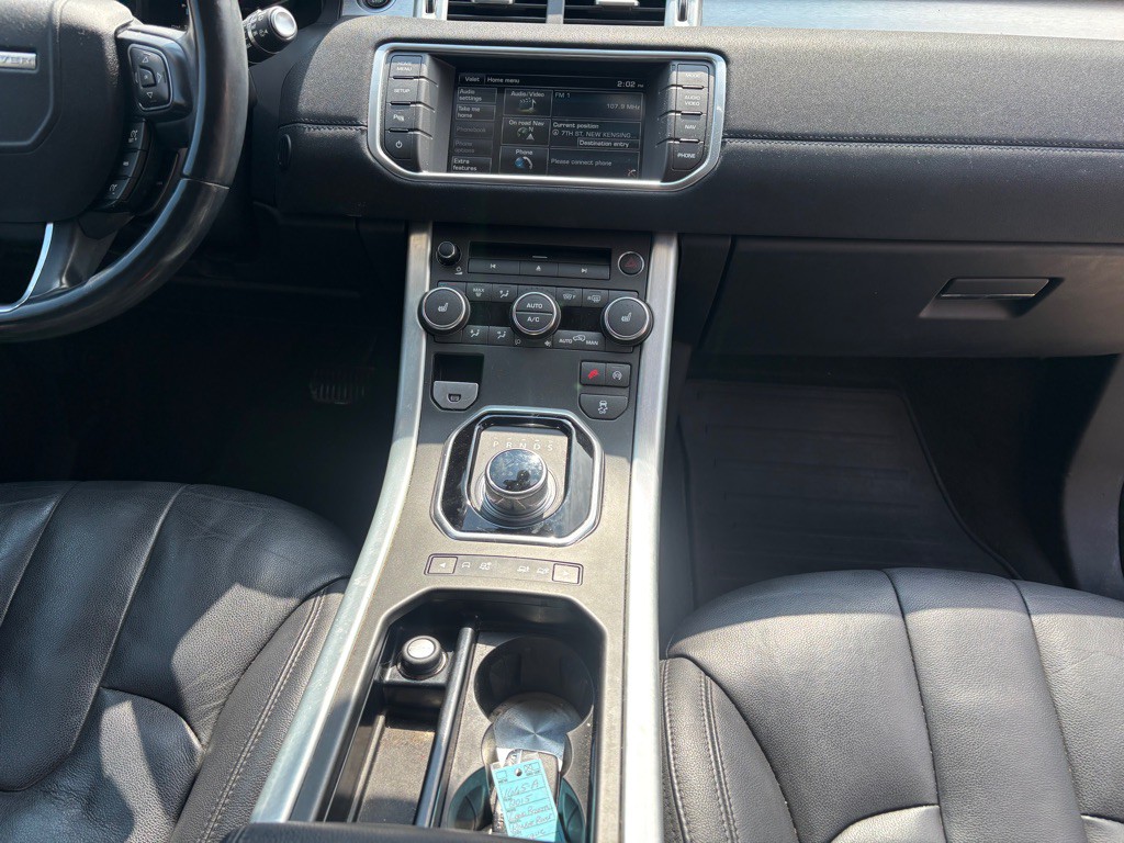 2015 Land Rover Range Rover Evoque Image 16