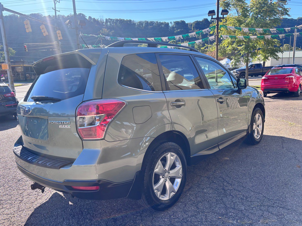 2014 Subaru Forester Image 4