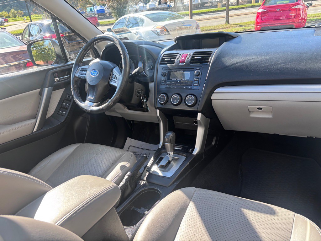 2014 Subaru Forester Image 5