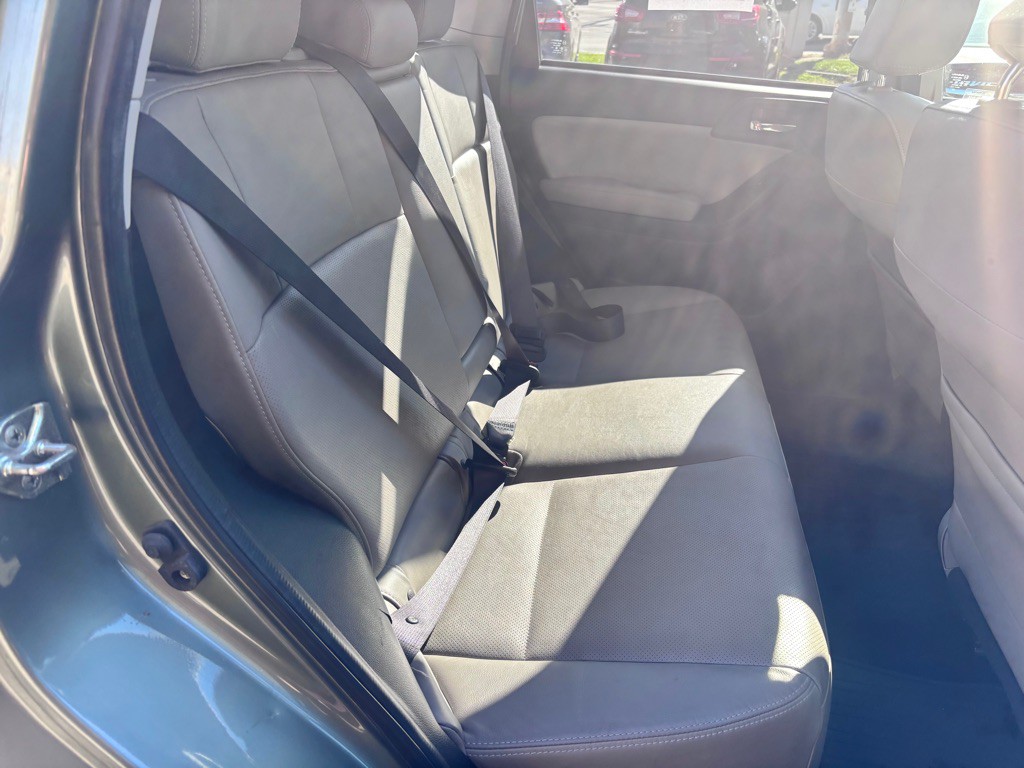 2014 Subaru Forester Image 7
