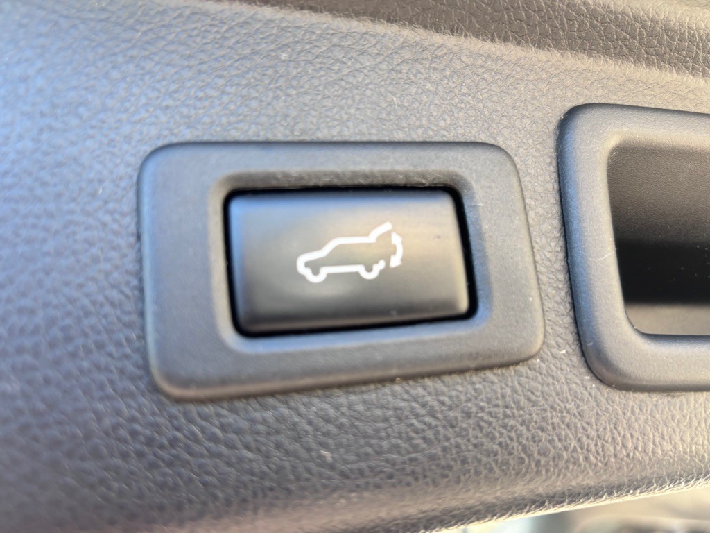 2014 Subaru Forester Image 13