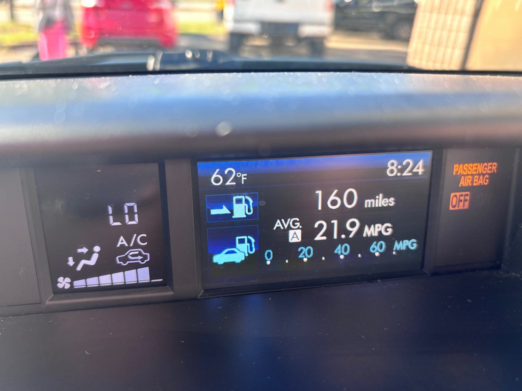 2014 Subaru Forester Image 17