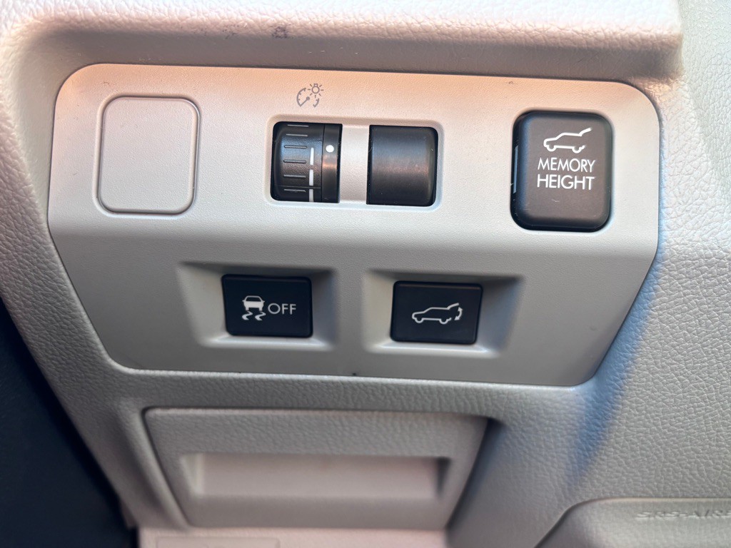 2014 Subaru Forester Image 22